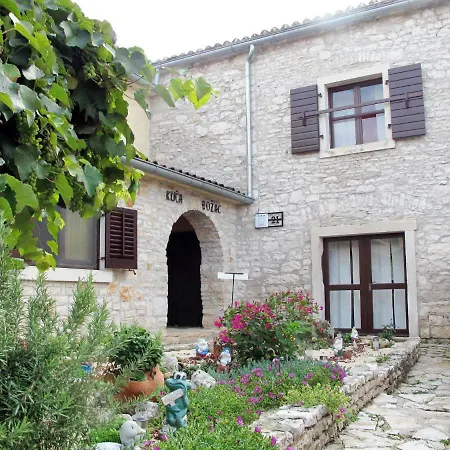 Ferienhaus Haus Bozac 100s *