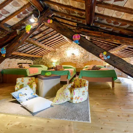 Haus Bozac 100s Ferienhaus